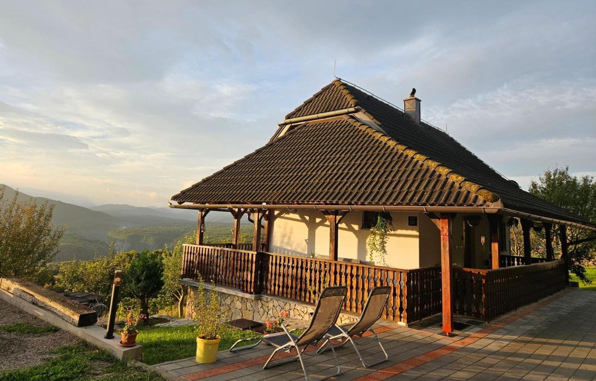 Cozy House Zivko With Balcony Villa Plitvička Jezera Exterior foto